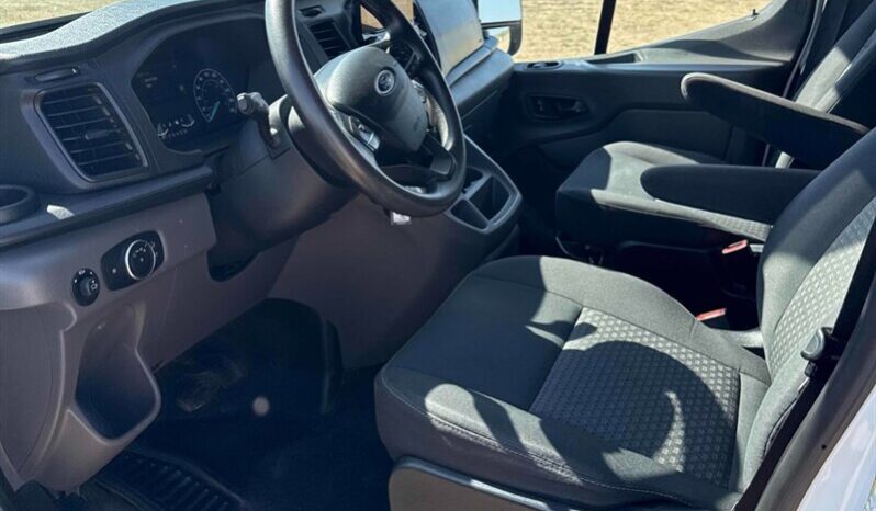 
								2020 Ford Transit 150 XLT AWD Passenger Van full									