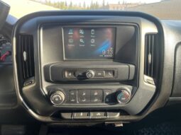 
										2018 Chevrolet Silverado 1500 Custom full									