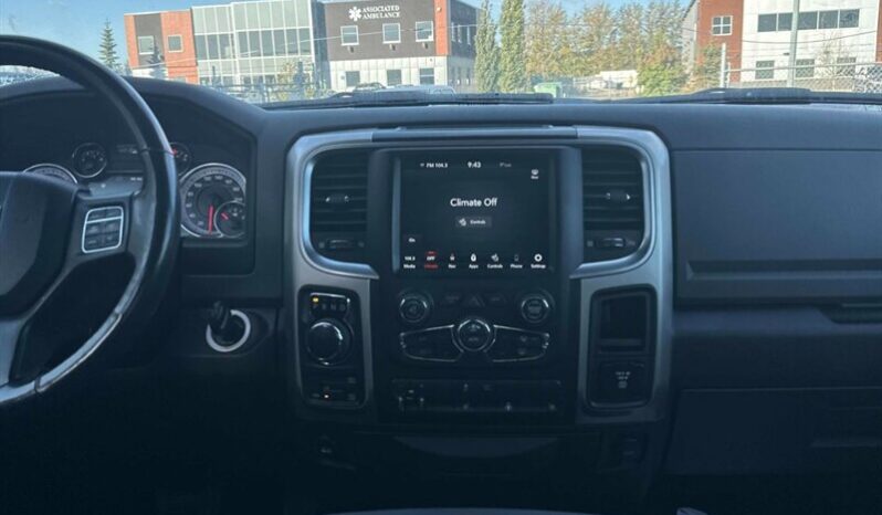 
								2020 RAM 1500 Classic SLT full									