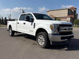 
										2019 Ford F-350 Super Duty XLT full									