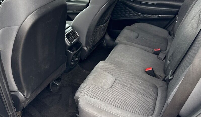 
								2019 Hyundai SANTA FE Preferred 2.4L full									