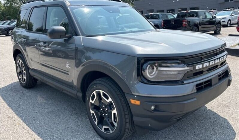 
								2024 Ford Bronco Sport Outer Banks full									