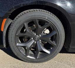 
										2023 Chrysler 300 Series Touring L full									