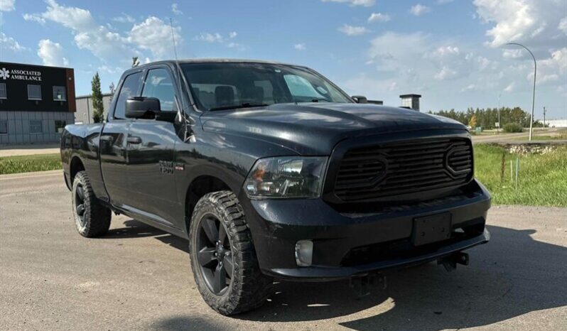 
								2017 RAM 1500 Express full									