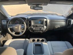 
										2018 Chevrolet Silverado 1500 Custom full									