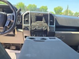
										2015 Ford F-150 XLT full									
