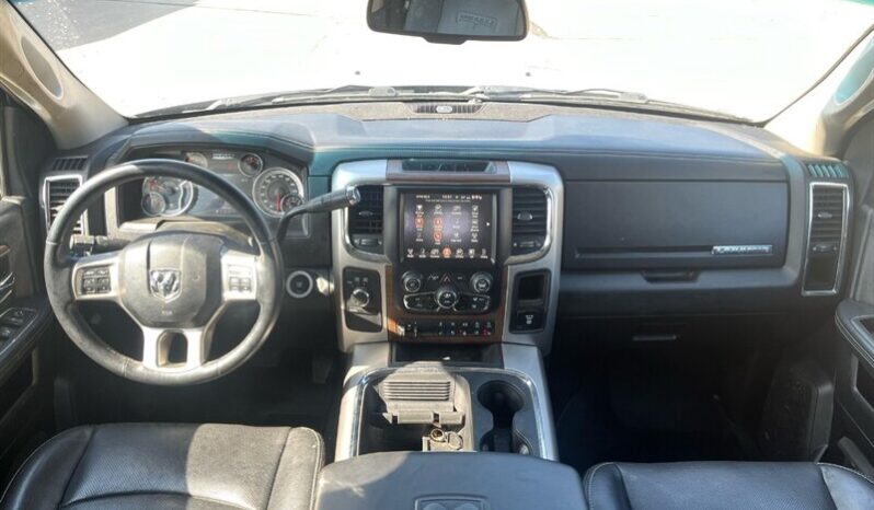 
								2017 RAM 3500 Laramie full									