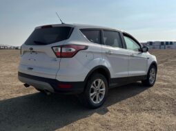 
										2017 Ford Escape SE full									
