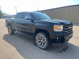 
										2015 GMC Sierra 1500 SLT full									