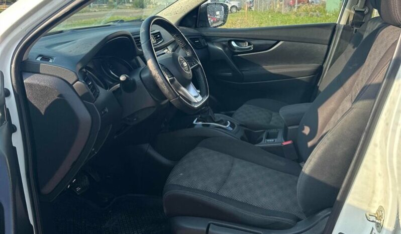 
								2018 Nissan Qashqai SV full									