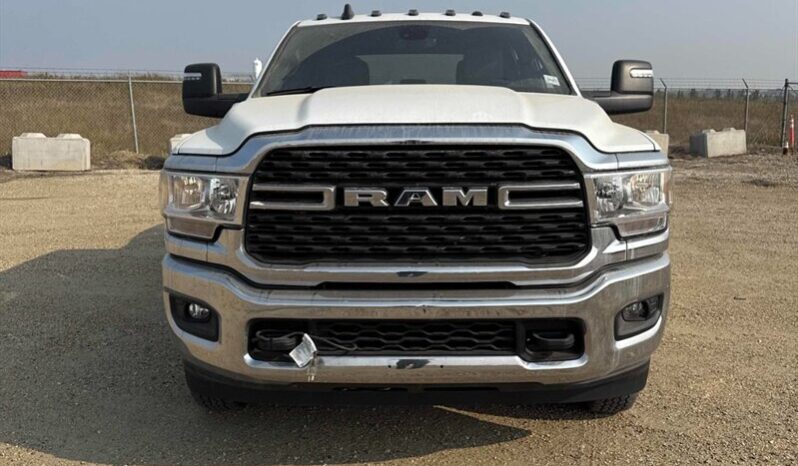 
								2023 RAM 3500 Big Horn full									