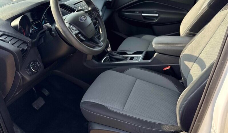 
								2017 Ford Escape SE full									