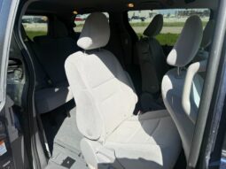 
										2020 Toyota Sienna LE 8-Passenger full									