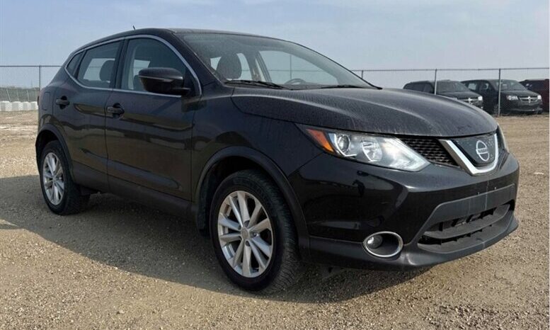 
								2018 Nissan Qashqai SV Sunroof full									