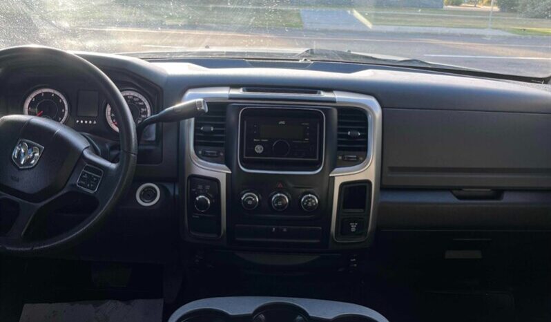 
								2017 RAM 2500 SLT full									