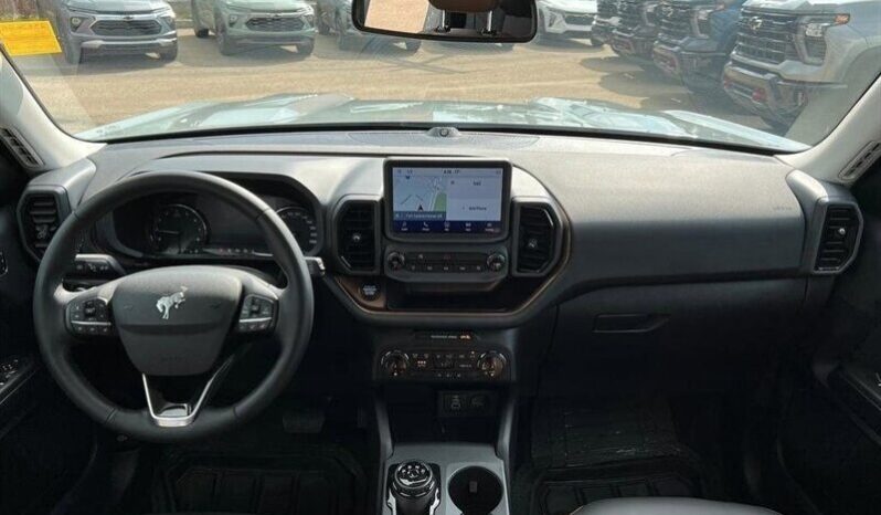 
								2024 Ford Bronco Sport Outer Banks full									