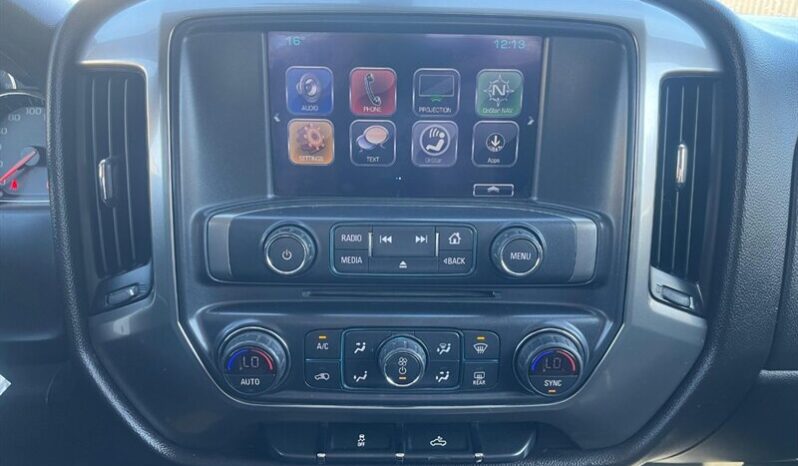 
								2018 Chevrolet Silverado 1500 LT full									