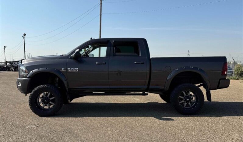 
								2018 RAM 3500 Laramie full									