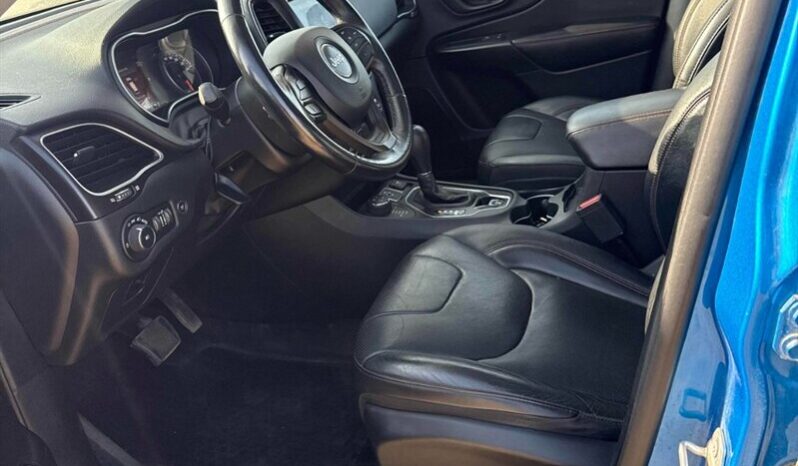 
								2019 Jeep Cherokee Trailhawk Elite full									