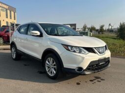 
										2018 Nissan Qashqai SV full									