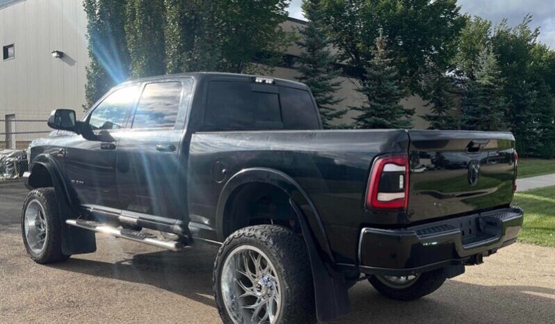 
								2019 RAM 2500 Laramie full									