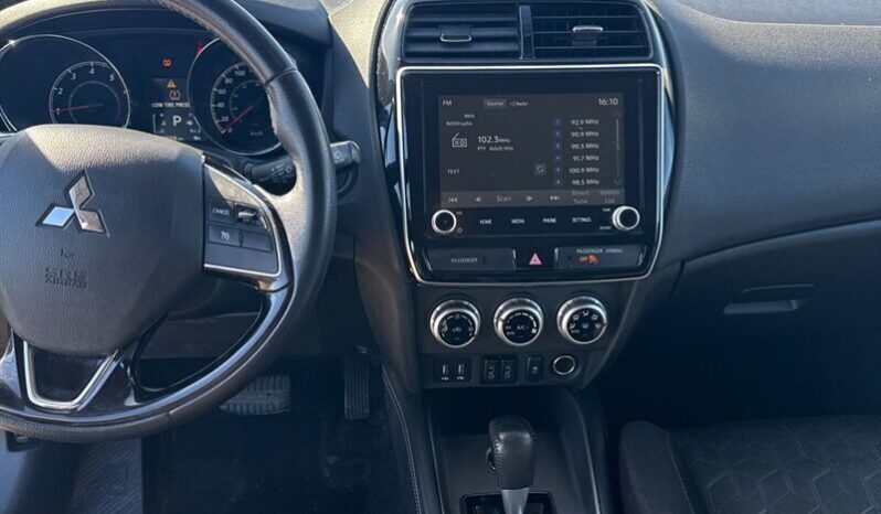 
								2020 Mitsubishi RVR SE AWC full									