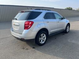 
										2017 Chevrolet Equinox LT full									