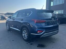 
										2020 Hyundai Santa Fe Essential full									