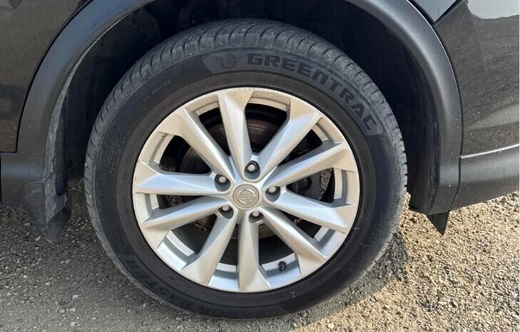 
								2018 Nissan Qashqai SV Sunroof full									
