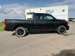 
										2017 RAM 1500 Express full									