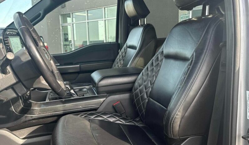 
								2021 Ford F-150 XLT full									