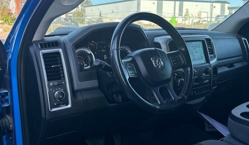 
								2020 RAM 1500 Classic SLT full									