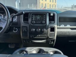 
										2017 RAM 1500 Express full									