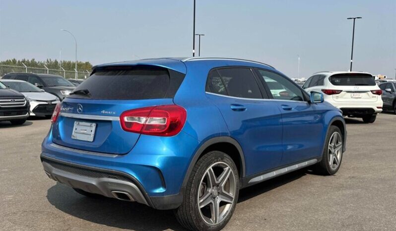 
								2017 Mercedes-Benz GLA-Class GLA 250 4MATIC full									