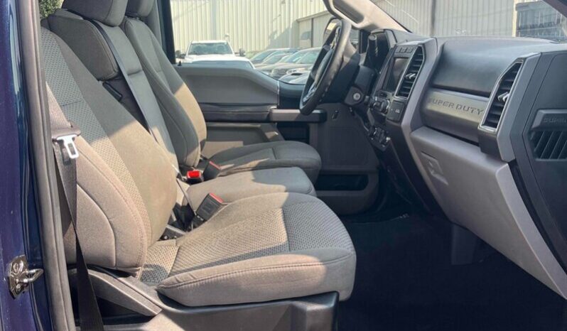 
								2020 Ford F-250 Super Duty XLT full									