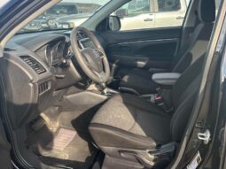 
										2021 Mitsubishi RVR ES full									