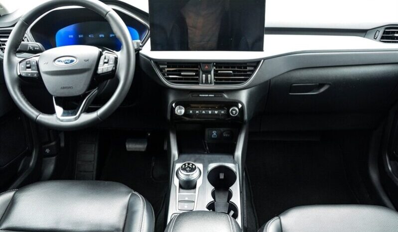 
								2024 Ford Escape Platinum full									