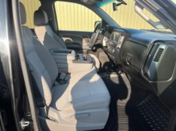 
										2018 Chevrolet Silverado 1500 Custom full									
