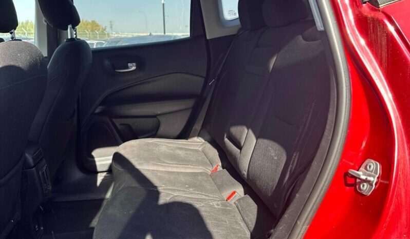 
								2018 Jeep Compass Sport full									