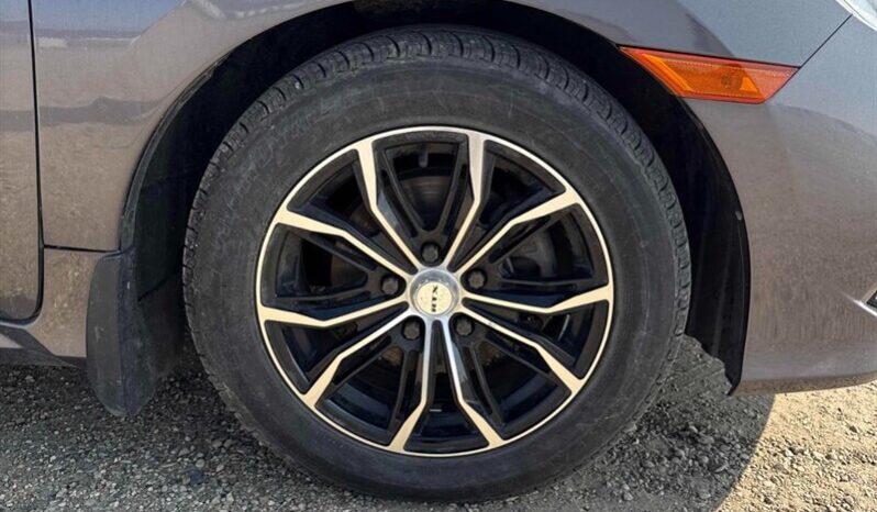 
								2021 Honda Civic LX full									
