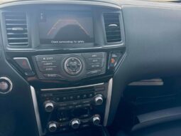 
										2017 Nissan Pathfinder SV full									
