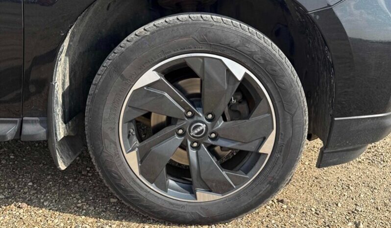 
								2017 Nissan Pathfinder SV full									