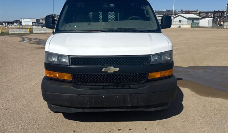 
								2019 Chevrolet Express 2500 full									
