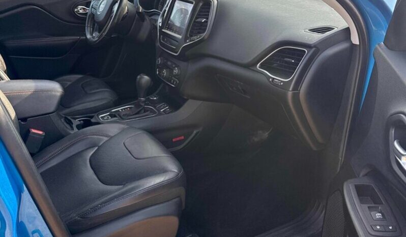 
								2019 Jeep Cherokee Trailhawk Elite full									