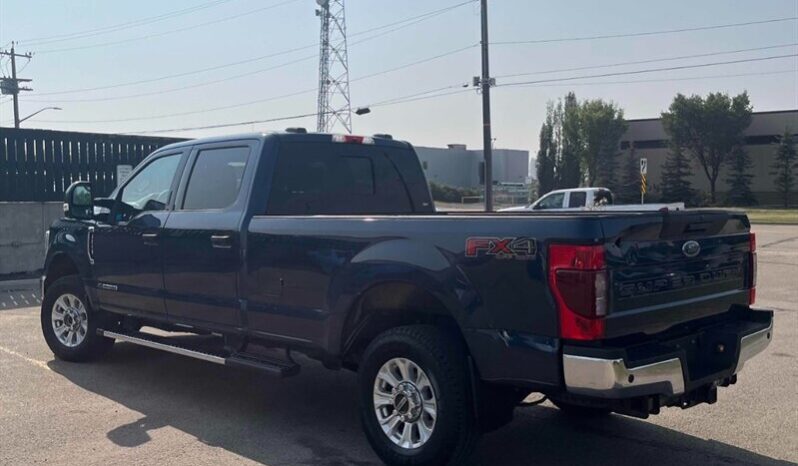 
								2020 Ford F-250 Super Duty XLT full									