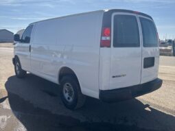 
										2019 Chevrolet Express 2500 full									