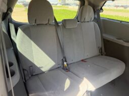 
										2020 Toyota Sienna LE 8-Passenger full									