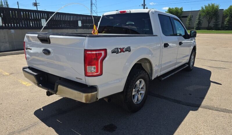 
								2015 Ford F-150 XLT full									