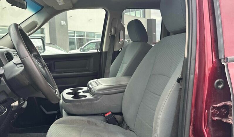 
								2019 RAM 1500 Classic ST full									