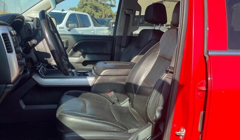 
								2018 Chevrolet Silverado 1500 LTZ full									